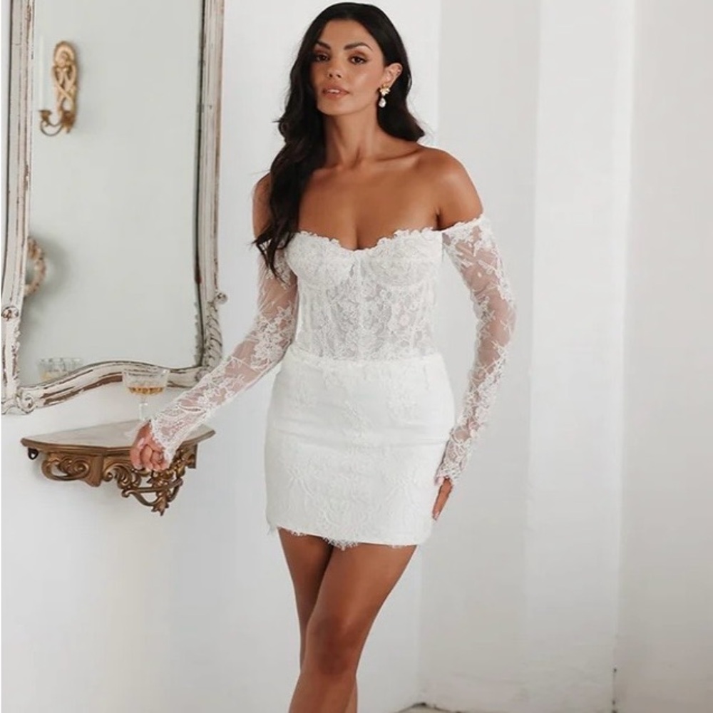 UNTAMED PETALS BY AMANDA JUDGE White Lace Mini Dress